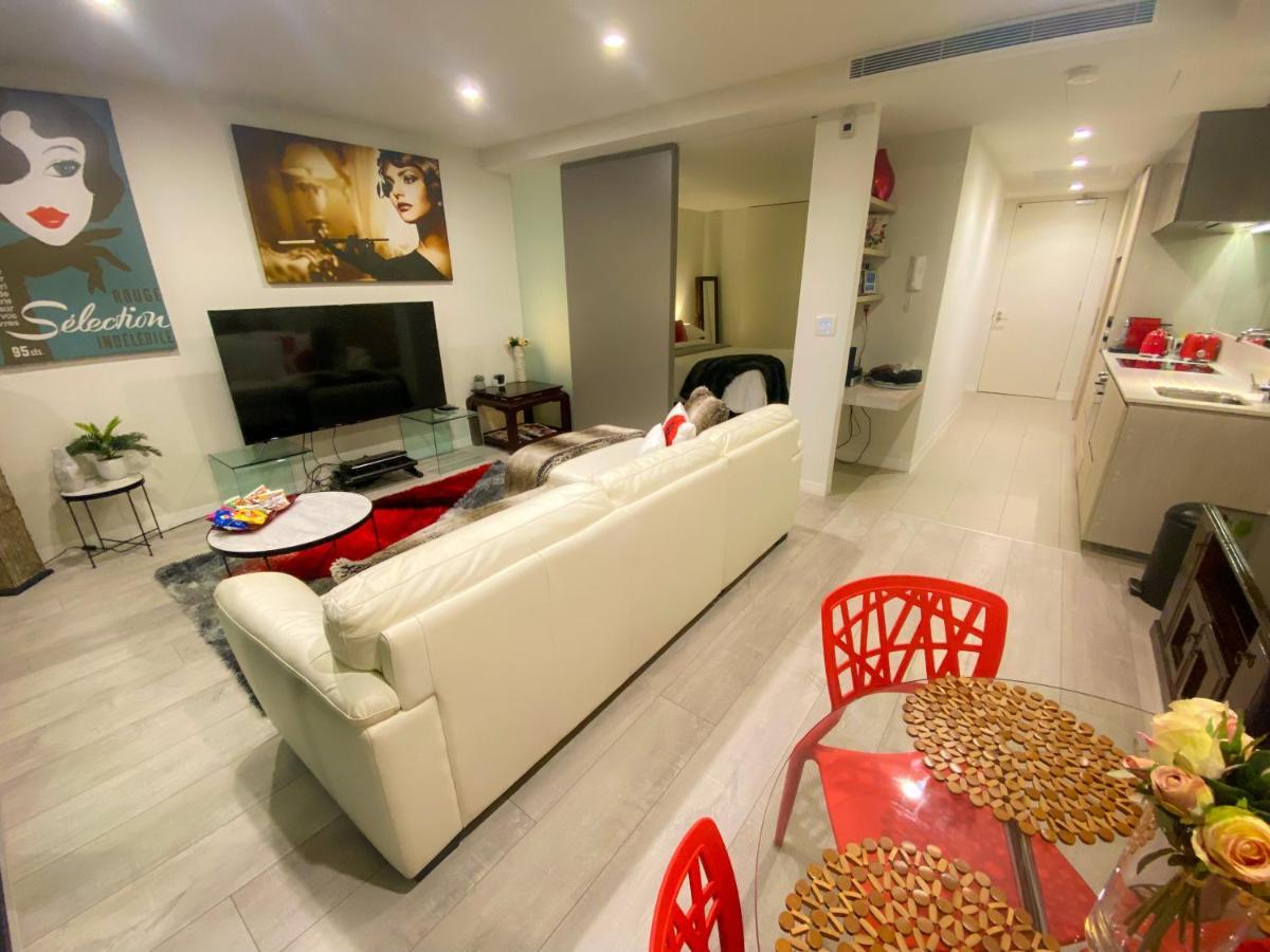 Ferienwohnung Modern, Clean, Luxury At The Right Price..... Maribyrnong Exterior foto