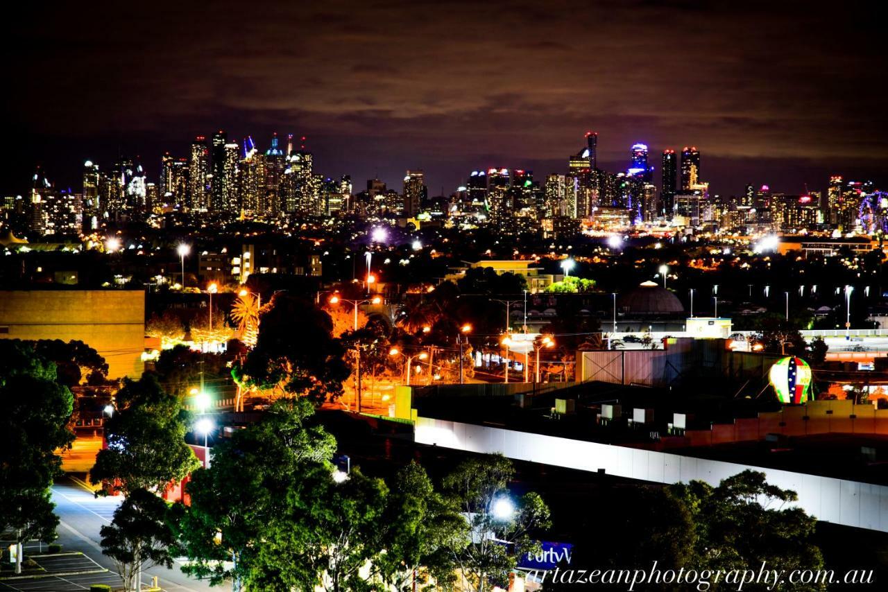 Ferienwohnung Modern, Clean, Luxury At The Right Price..... Maribyrnong Exterior foto